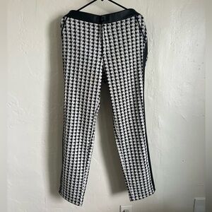 Brazilian black and white pants